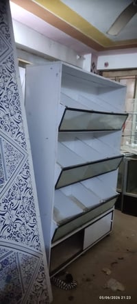 غراض للبيع سنك مرمر نوعيات  عدد 2 احواض سمك عدد 2 شمسيات حجم كبير عدد ...