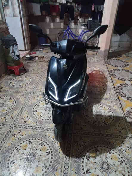 دراجة للبيع نوع  Huasha F50 مديل 2023 دراجة نضيفة والحلوة كلش سعرها 800 عنواني البصرة ابي الخصيب رقمي  ***********
