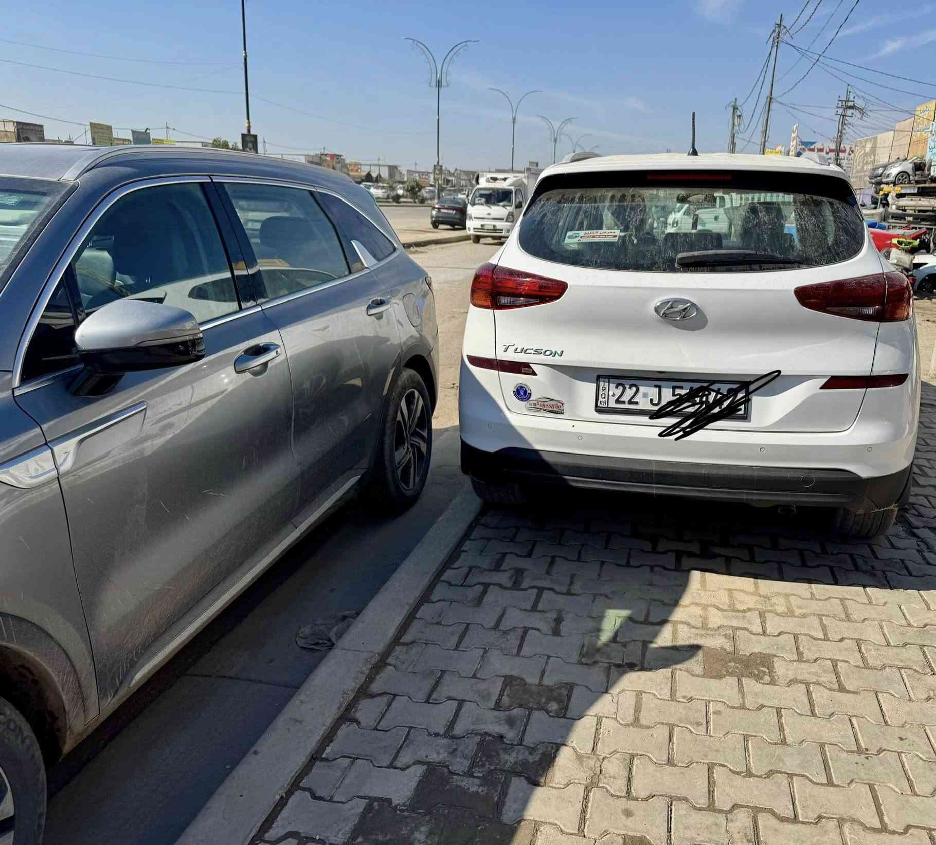 توسان 2020  خليجي دوش  94   كير مكينه  شرط كفاله  بيها  أربع قطع صبغ    بدون حادث قوي مجرد طخات  السياره اربيل. السعر 160 بيها  مجال   تريد وكالة تريد  اتحولها مكان السياره بابل مركز المدينه رقم ***********
