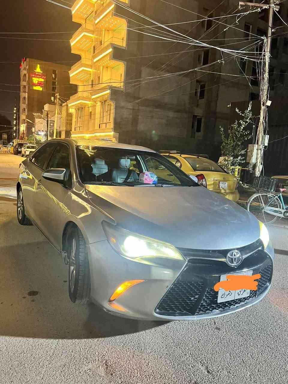 كامري 2016 se, ضررها 3 قطع صبغ
السيارة جاهزة  المكان بغداد السعر 140$.
الرقم *********** واتساب مفتوح
