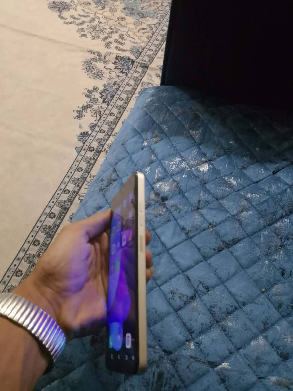 تكنو سبارك 10
ذاكره 128 عشوائيه 8 

اتصال تكنيك كامرا كله شغال ضهر جلد 

سعر 100 وبي مجال تصال أو خاص ***********
