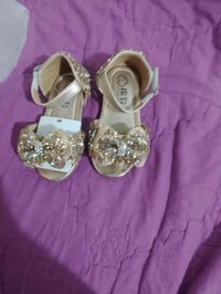 الحجز وتساب يوجد توصيل لجميع المحافظات 07778461115