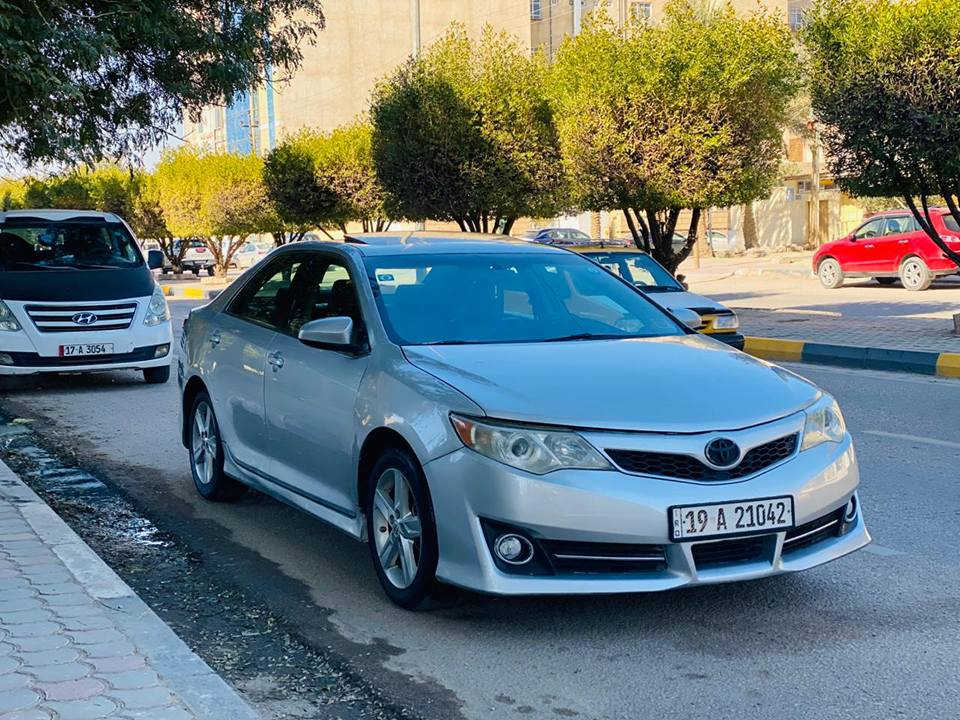 كامري مديل 2012امري حادث جاملغ وبنيد وجاملغ كلير والباقي مكفوله كفاله عامه السعر 118سياره جديده وجاهزه حداديه تخم تاير محرك وكير مكفولات محرك 2500المرغوب فول مواصفات فتحه شاشه داخل جلد حساسات خلفيه كشنات كهربائي منضومه زينون رقم كربلاء دولي للأستفسار *********** 
مكان السياره كربلاء كربلاء, العراق
