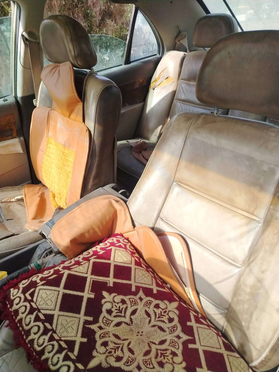 سلام عليكم للبيع اوبل بزونه موديل 2000 مكينه 2500 بطه مكفوله من ضربه سياره حلوه رقم ذي قار ألماني سنويه تفاصيل تخم تاير اتكفل سرقه وعشاير ابيع بدون راعي كوم حديد كوم حديد السعر 12 ورقه أقره المنشور زين وتصل مكان السياره نجف لاستفسار الاتصال على الرقم ***********
