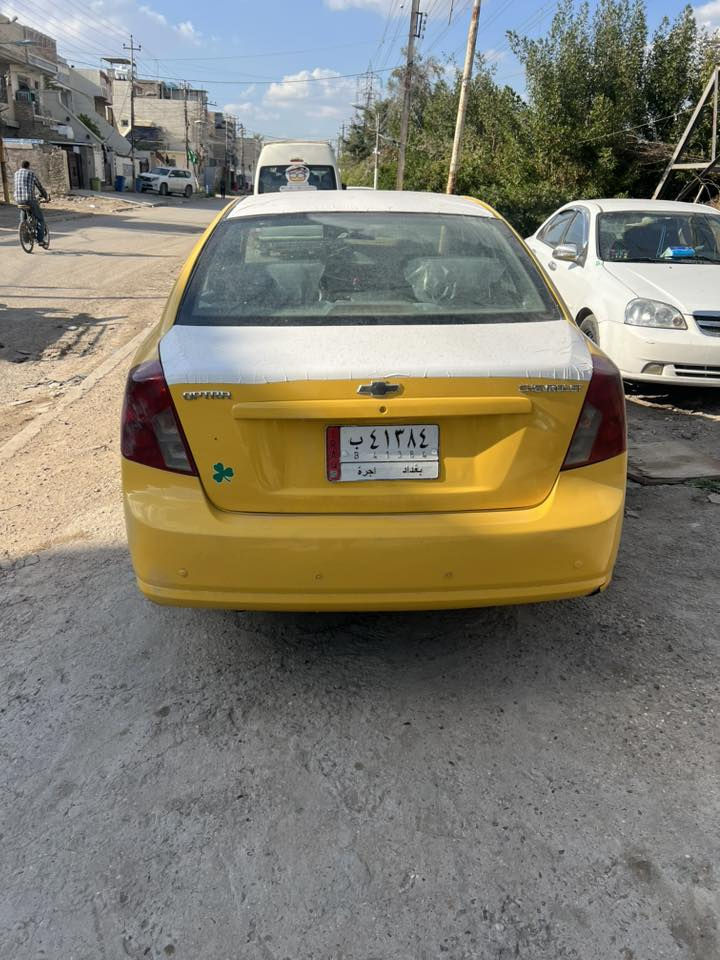 اوبترا 2011 الشركة العامة حادث بيه بس جاملغ خلفي ومصبوغه عام لئن صبغه القديم تكشر السياره مصفره هيئة وغرامات جاهزه كير مكينه تبريد كهربائيات كله شغاله تمام مماني بغد حي الجهاد 
*********** 
السعر 65 وبيه مجال قليل
