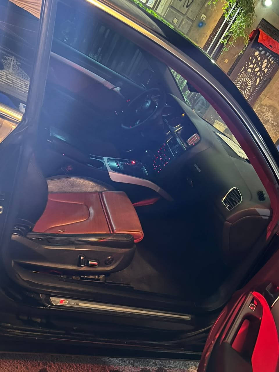 اودي A5للبيع كواترو

موديل 2012 

محرك2.0تيربو

 قتصادي

مواصفات sline معروفة دفع رباعي طيارة ✈️ 

ادامة كاملة 👍

نوزلات جدد اصلي 

ثلاجة جديدة 

مراوح جدد

تخم تاير جديد 🛞

بانزين كلة محسن ⛽️

غرفة جديدة 💺😅

رقم اربيل تريد تحويل تريد وكالة حاضر مكاني بغداد الزعفرانية بيع او مراوس 

هاتف *********** اتصل وبيك خير وتدلل تعليق ما ارد 👍
