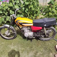 دراجه للبيع مديل ١٨ كلك شغاله وشلعه خير من الله مناسبه شراي اخابرني ٠٧...