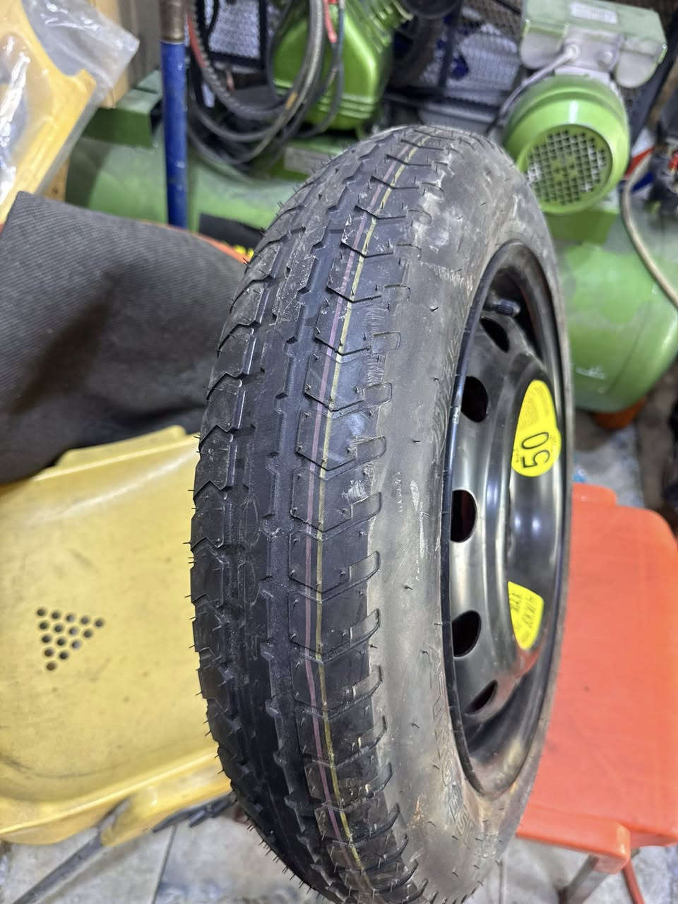 سبير مال سيارات كوريه حجم 15جديد مال حاويه
مكاني بصره الزبير سعره 45وبي مجال ***********
