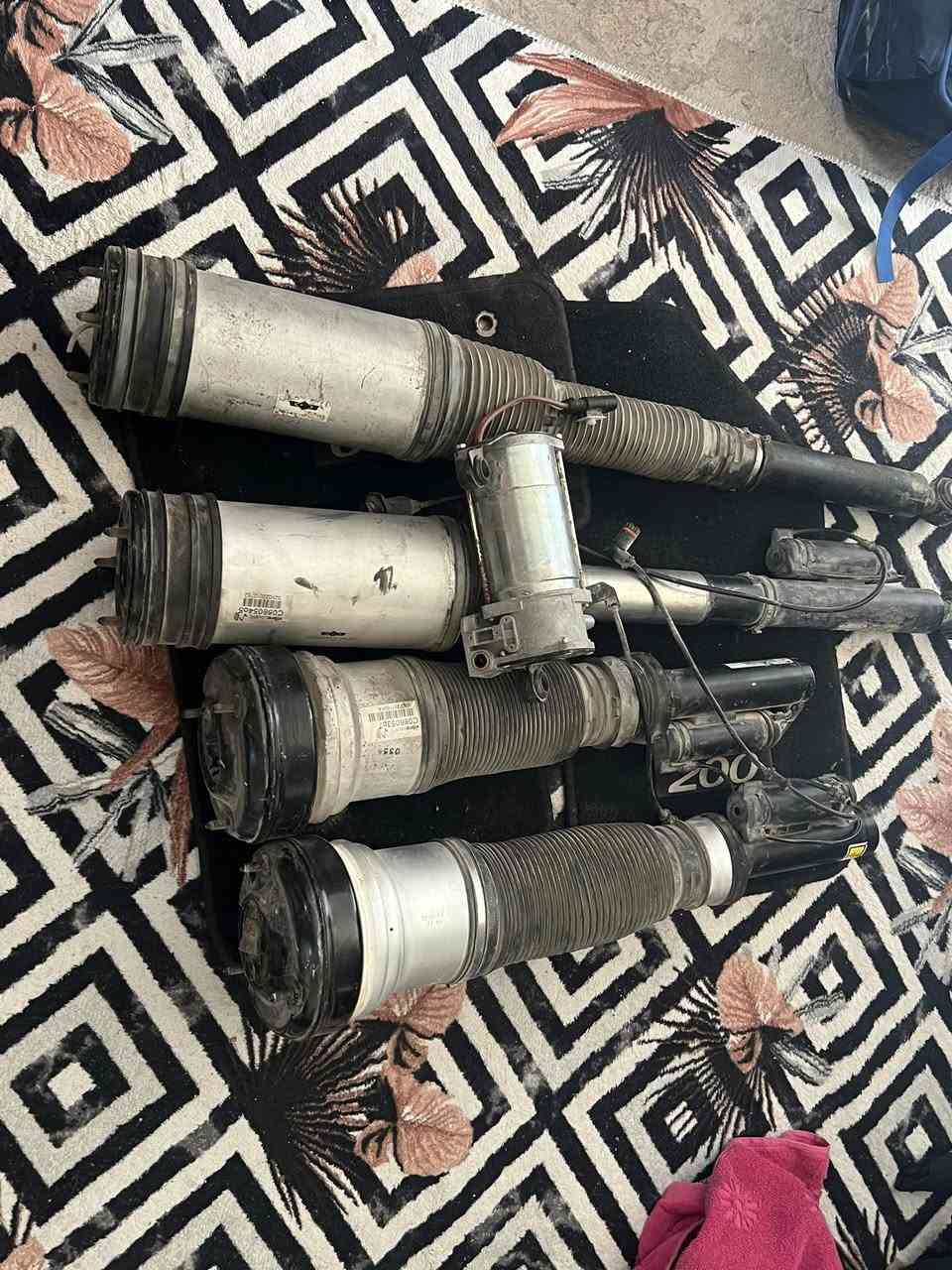 سلام عليكم 
اربع جوبلسات وى الماطور
مكاني كربلاء


**إذا كنت صاحب هذا الإعلان وتريد حذفه لأي سبب، رجاءا أرسل رسالة إلى الدعم الفني**