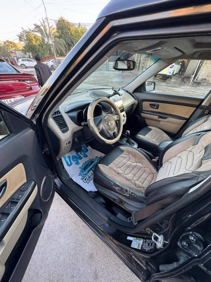 السلام عليكم كيا صول 2011 رقم بغداد باسمي جديد هزه جديده محرك 2000 دوش فول مواصفات فتحه تحكم ستيرن جهيتن كروز سرعه جام كهرباء نظام ايكو اقتصادي اي بي اس سياره بيها ( صبغ حزام عدا قماره وجنطه) حادثها جاملغ وبنيد وبيها تعديل بلشاصي الايسر حك شبر هذه وراها سياره جاهزه كير محرك تبريد تدفئه تايرات جدد باتري وباسمي رقم بغداد الجديد مكاني بغداد كرخ سعرها 82 وبيها مجال ***********
*********** اخويه اقرا المنشور واتصل بغداد, العراق
