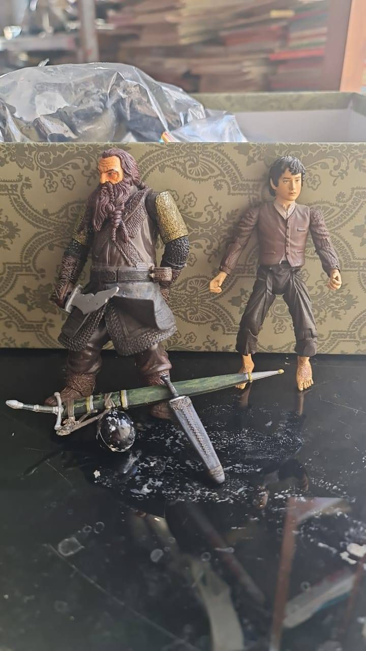 مجسمات فيلم سيد الخواتم أصلية ومن أفصل المناشئ..


**إذا كنت صاحب هذا الإعلان وتريد حذفه لأي سبب، رجاءا أرسل رسالة إلى الدعم الفني**