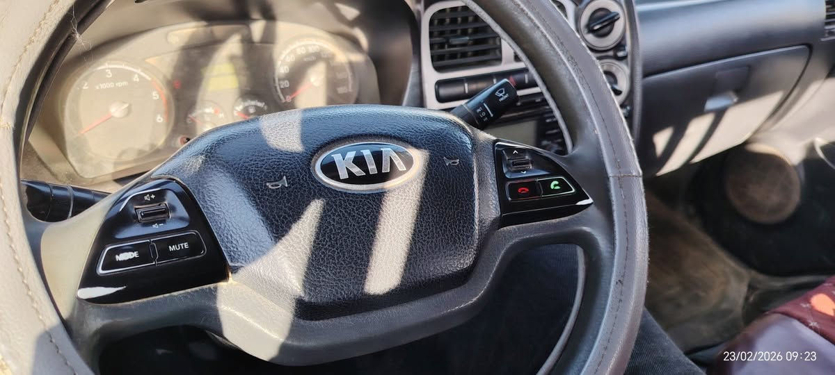 كيا حمل للبيع في الموصل
موديل 2014 رقم صلاح الدين
تبريد تدفئه  شغال
 السعر 115وبيها مجال 
حصة كاز بيها 
قفل مركزي 
شاصي شرط 
شرط الغرامات 
مكينه كير كلو شرط سياره نضيفه ما تصرف عليه بس يرادلها جامه كدام مفطره وتغليف كشنات ما تصرف عليها كلشي ما عدا هذولي 
مكان السياره في الموصل الرشيديه
الشرعي بالموصل شرط التحويل
سنويه بعد ما ساقطه بعد
رقم وانكليزي جديد 
للاستفسار على الأرقام التالية 
*********** 
***********
....................... 
ملاحظة اني مندوبه انشر فقط الي يشتري السياره اخذ كرت 10
ولا احد يدخل خاص الاتصال مع صاحب السياره 
ارفعو المنشور ولو بتعليق فدوه
