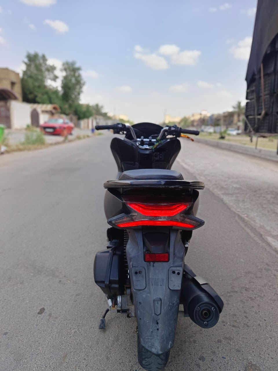 بي سي اكس جيل ثالث ماشيه 28 حساسات كهربائيات كلها شغاله دراجه نضيفه ما بيها كل نقص رقم الهاتف *********** عنوان مدينه الصدر
