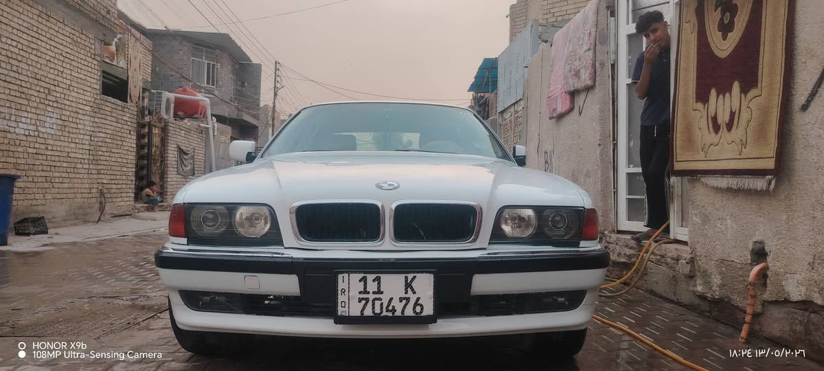 بغداد حي نصر سعره 65 وبيه مجال رقم ***********
