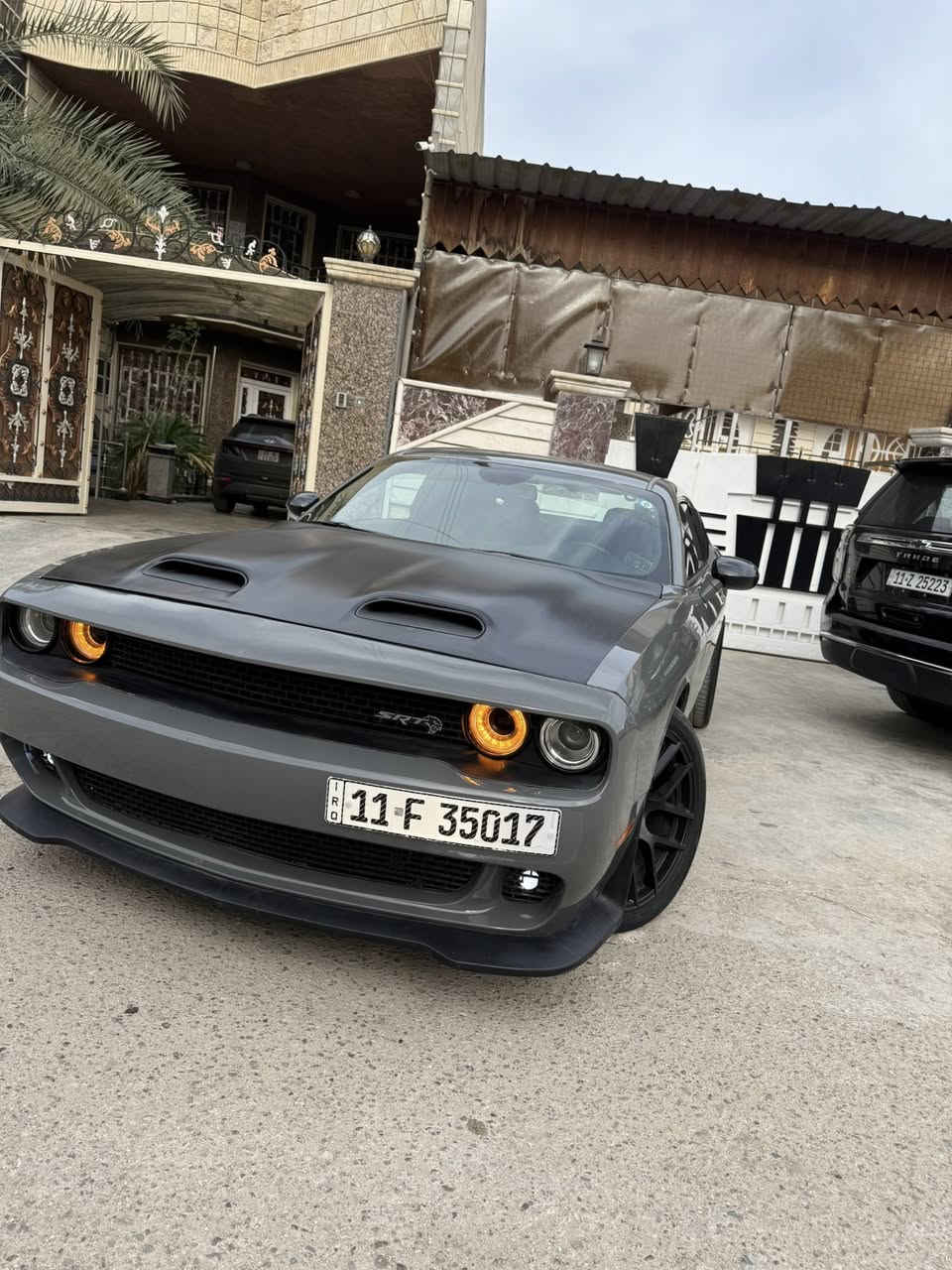 سلام عليكم. جالنجر. مديل 2019  للبيع او المراوس لون. سمنتي مكينه v6 3600  مواصفات. عاديه سبورت. شاشه كاربلي. تشغيل عن بعد. بصمه. ابواب  ويل ٢٠. وتايرات. خلفيه 315. سبايدر كاربون فايبور لداخل مشتغلي كاربون فايبر حلو. كلش. داخل لمكينه. تغطيس. مرتب  كامره دواره  سياره. جاهزه. من كلشي تبريد تدفأ صدر امامي خلفي بجيس. تايرات. ربع دينار. مذب عليه. وحادثه. سطحي كدامك. جاملغين ولبنيد. محدث ومصبوغ. ماشيه سياره. ٧٤ الف مكان سياره. بغداد. شلرع فلسطين. ورايده 
١٦٩. وبيه مجال شي بسيط. 
***********
