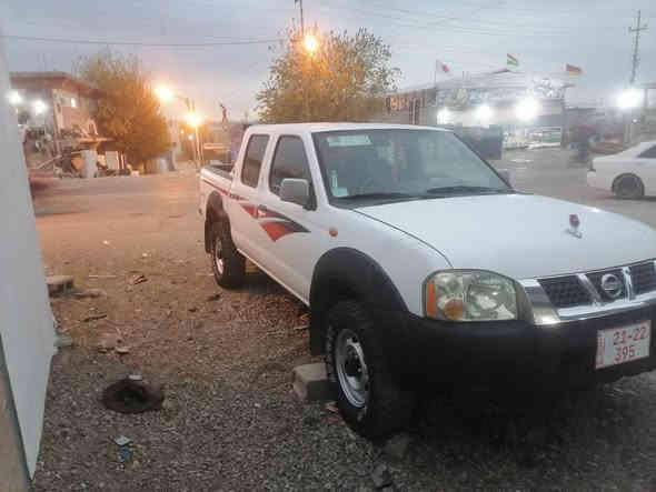 نیسان پیکاب دەبڵ ئەکسل
مۆدێل 2007 
ناو سوور
ساق
بۆیاخ کراوەتەوە لەسەر ساقی
گێڕوو مەکینە بەشەرت
85 وەرەقەو ماعمەلە
0750 117 9849 حلبجة
