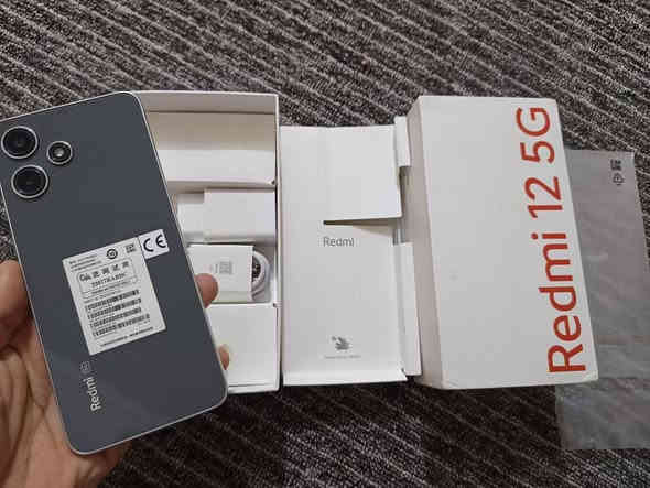 ريدمي 12 5G

جديد بس مفتوح من الكارتون 

لون مميز 

شاشة حجمها 6.7 

ذاكرة 256

عشوائية 16

بطارية 5000 الاف 
كامل الملحقات 
السعر 180 شراي اتصل مو شراي اعبر المنشور
*********** عمارة
