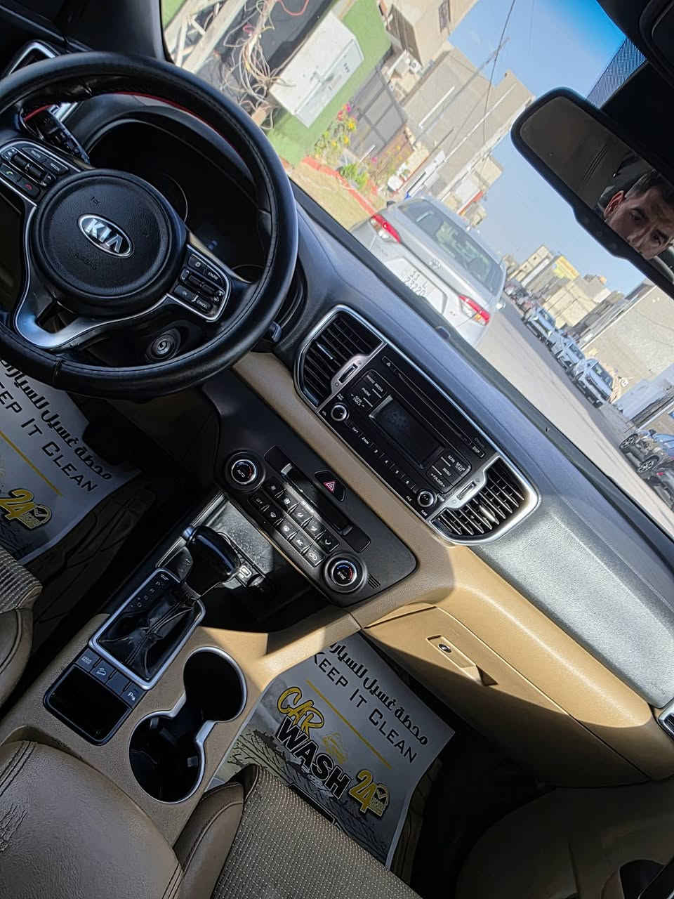 سبورتج خليجي موديل ١٨ مكفوله من الصبغ والتبديل تحكم ستيرن وقطعتين تبريد وحساس امامي وخلفي السعر 175  للاتصال ***********
