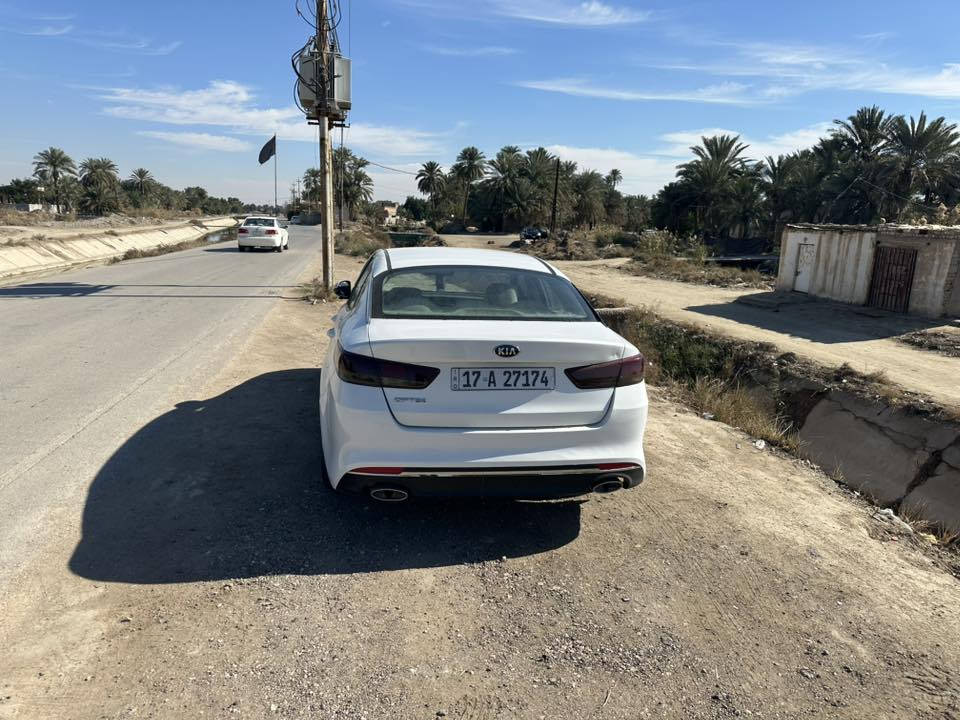 للبيع اوبتيما خليجي2017
ابيض صدفي 

سياره جاهز من حداديه ومكينه وگير 

تخم تاير سونار موجود ويا الصور السعر 148 وبيها مجال قليل مكان السياره الرميثه 

***********
