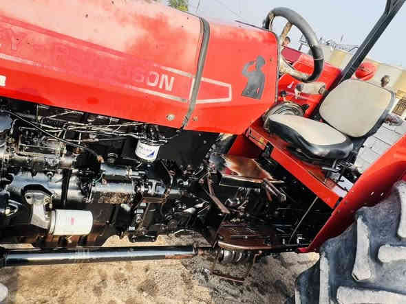 سلام عليكم مكينه للبيع تركي موديل 2001 مكينه كتاب شركه مكينه محور مكفوله كفاله عامه مجرد مفتوحه لتحوير مكينه بوضع الشركه حجم 285s كهربائيات كامل مكمل تخم تاير اصلي شركه كشر مكفول عاده 9000 ساعه لاستفسار ***********
مكان الساحبه واسط الصويره
