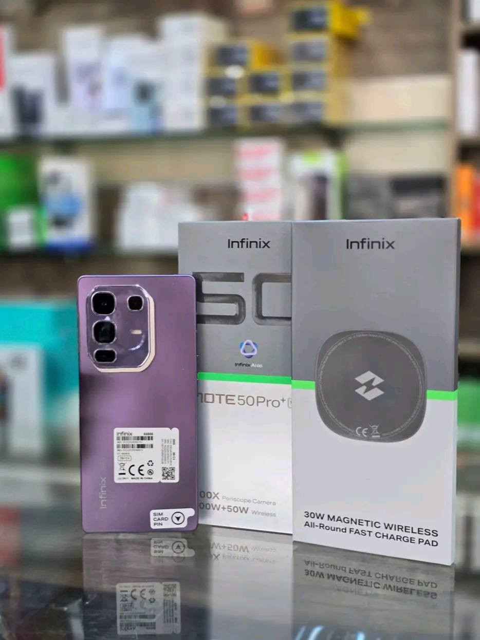 Infinix note 50 pro plus 5G
نظافة فول مع صحة بطارية 100%  مع ملحقات كاملة حتى الشاحن اللاسلكي 
الشاشة 144 هرتز - AMOLED
الذاكرة 256
العشوائية 12
 المعالج Mediatek Dimensity 8350
البطارية 5200  - شاحنة 100 واط
الكاميرا 50 + 50 + 8 زوم 50X
الكاميرا الأمامية بدقة 32 
120 فريم بوبجي
السعر 370 الف 
بغداد الحارثية
***********
