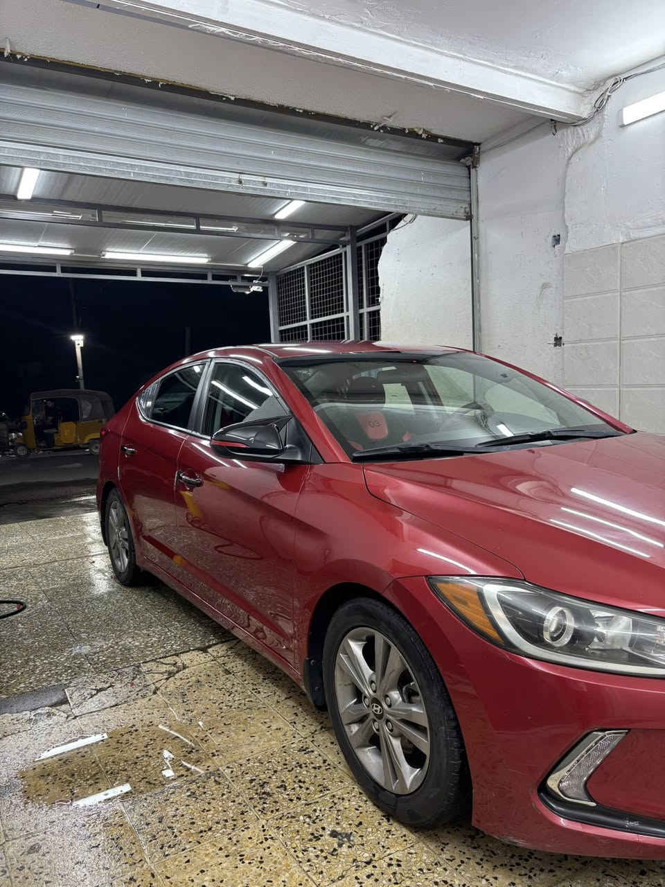 السلام عليكم النترا 2017 وارد امريكي للبيع بدون ايرباك حادث بسيط بدون تبديل تصليح فقط كير محرك تبريد مكفول عليهة ادامة كاملة بدون نقص مكان السيارة بغداد الغزالية تحويل ثاني يوم بأسمي السعر 128 وبيهة مجال بسيط غير متواجد على الفيس
 ***********
