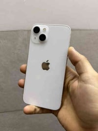 ١٣ عادي لون ابيض ذاكرة ١٢٨ بطارية ٩٣٪؜ ماستر عربي شرق اوسط غراض كاملة ...