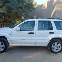 جيب شيروكي • ٢٠٠٠ • رقم دولي اربيل