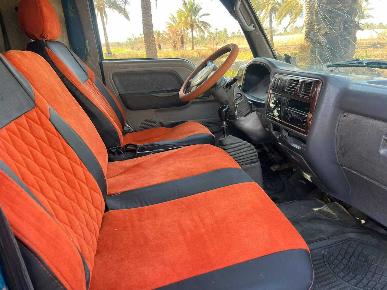 السلام عليكم كيا للبيع موديل 2002 ام الحاكيه مكينه وكير حاويه ستوني شادهن البدي بيه مكانات صبغ بدون ضربه رقم بصره الماني تخم تاير حداديه جديده قماره ثابت 
السعر ب62 وبيه مجال بسيط مكان حله ‏‪***********‬‏
