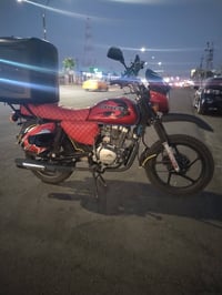 بوكسير 2026 للبيع دراجه مكفوله محرك ما مفتوح كبس 07777124521