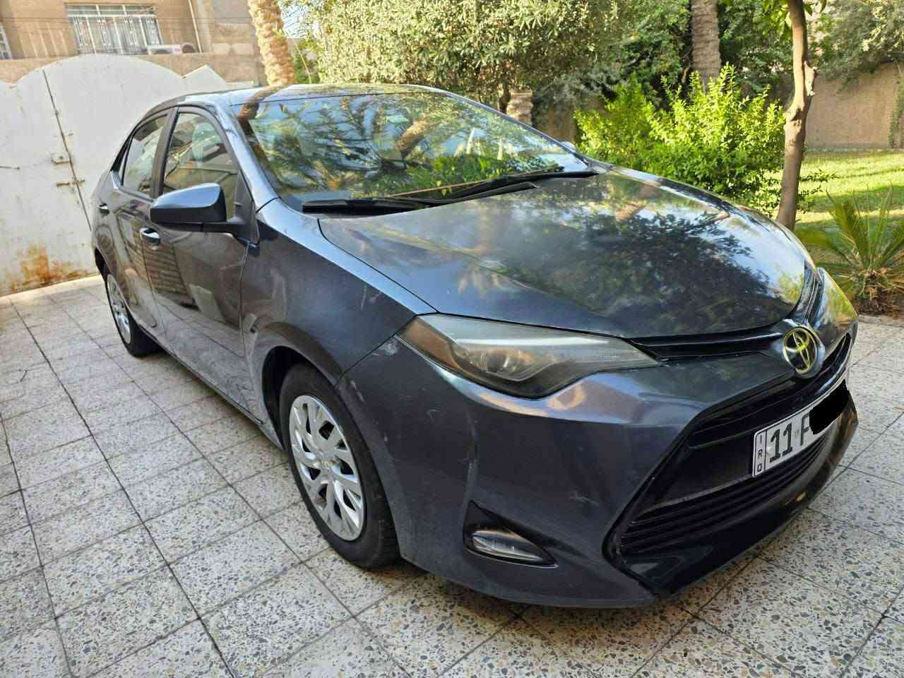 Corolla LE 2018
السيارة ماشية ٦٦ ميل 

المحرك VVT-I 1800

رقم بغداد الحديث 

هزه وسنوية جديدة 

ضربتهه خفيفه فقط البجم لا شاصي ولا دواخل مثل مواضح بالصور بيهه بارد بالعراق بالباب الخلفي

السعر: ١٤٥ ورقة بيهه مجال 

المكان: الكاظمية 

للاستفسار الاتصال على الرقم: ***********
