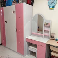 أغراض للبيع كلش نضيفات غرفه اطفال٣٥٠ سرير طفل ٧٥ عربه اطفال٤٠ بغداد ٠٧...