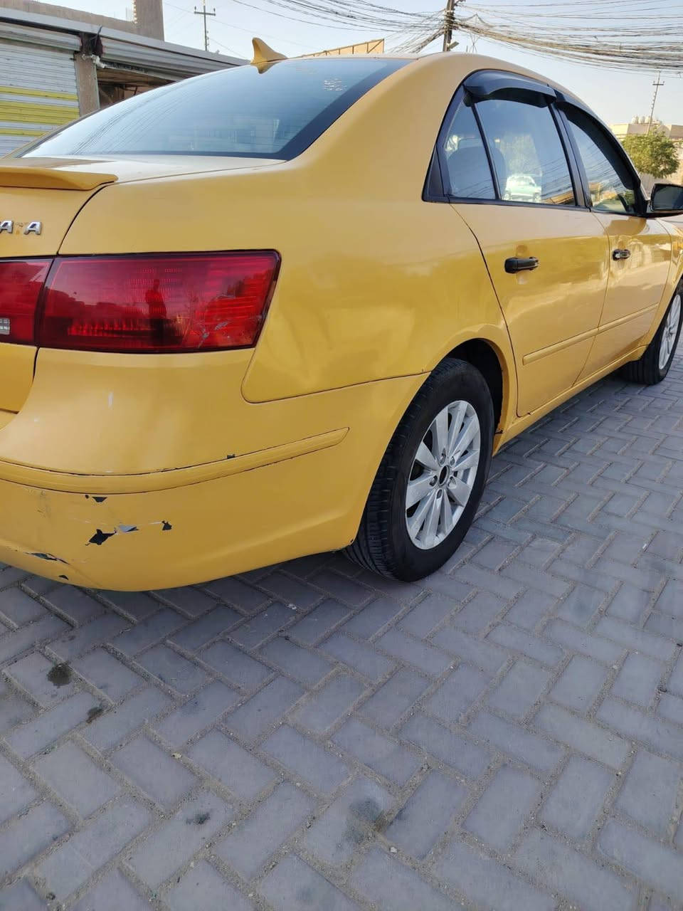 سلام عليكم للبيع سوناته مديل 2009 وارد امريكي حادثه الجاملغ وبنيد   والباقي ليبل واحد كفاله عامه مكينه 2400 بيه منضومه غاز  اربع حساسات دوش وكير مكفولات حداديه تخم تاير تبريد ثلج  رقم بابل   مصفره هيه وغرامات سياره جديده وجاهز وشرط احله من صور السعر 87  وبيهه مجال الستفسار  على الرقم *********** مكان   كربلاء
