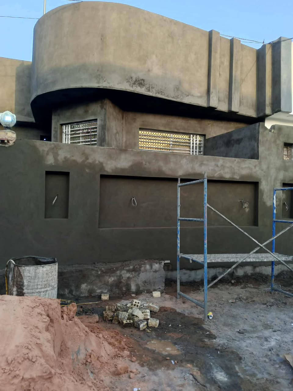 كادر لبخ متفرغ سبنت اوجص فقط داخل النجف الاشرف فقط للستفسار*********** وترميم
