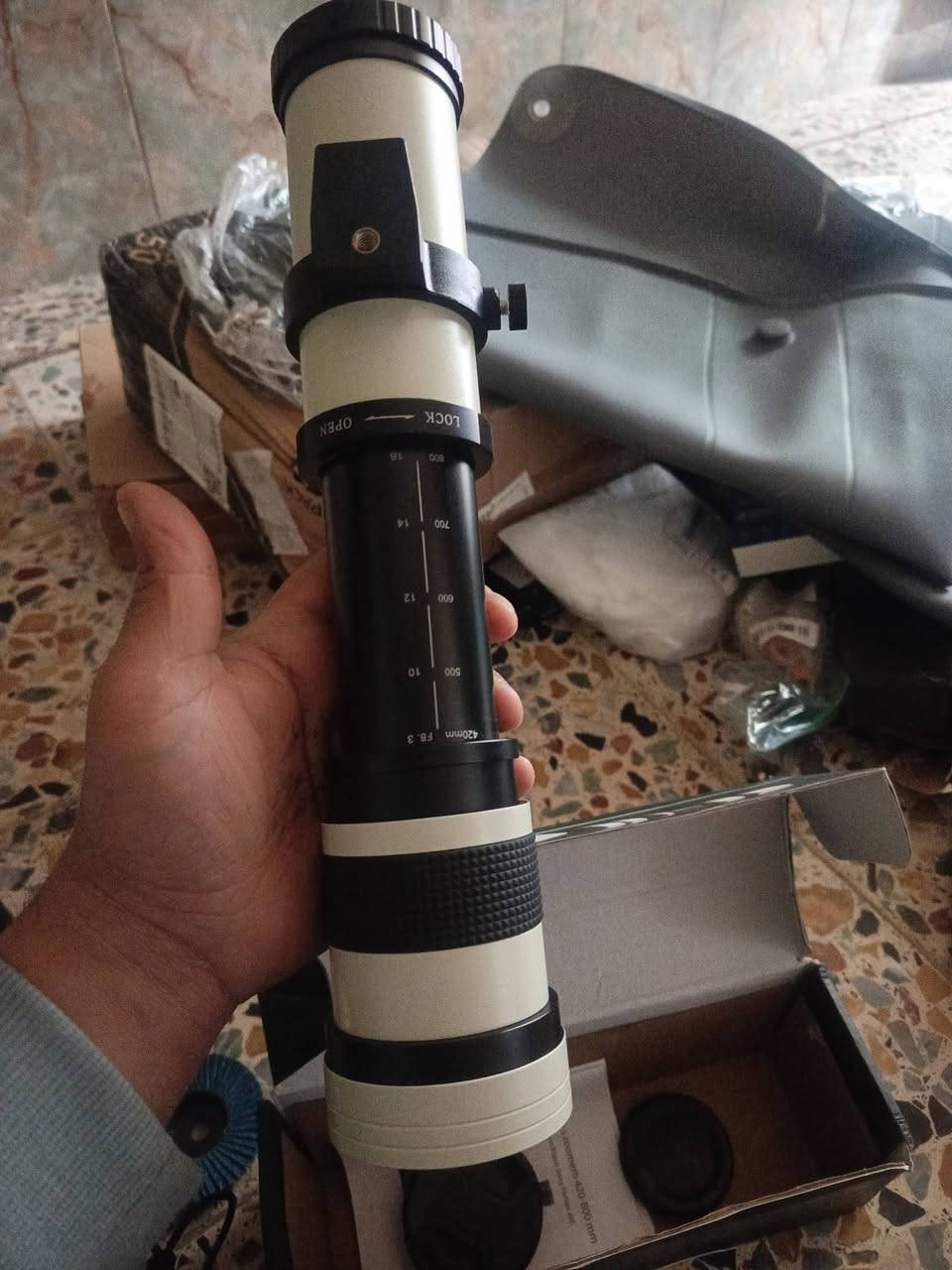 عدسه كامرة جوكر عله اي كامرة ترهم بل كارتون الي تفيدة يكتب سعر وبل عافيه


**إذا كنت صاحب هذا الإعلان وتريد حذفه لأي سبب، رجاءا أرسل رسالة إلى الدعم الفني**