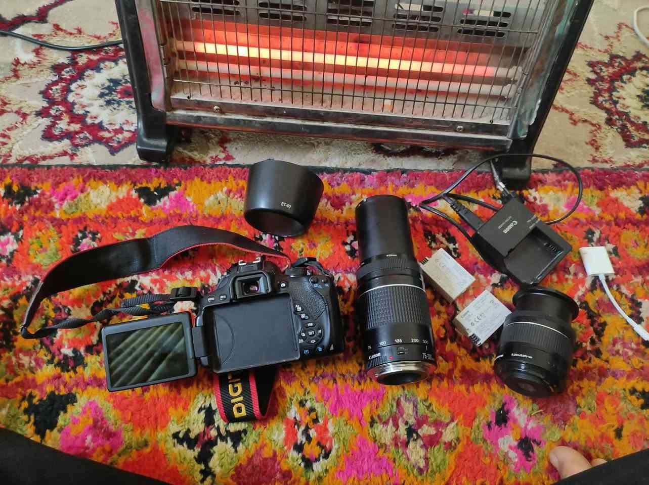 سلام عليكم شباب كامرة كانون 700D نضيفة 
للبيع مع كامل ملاحقاتها 
زوم 75--300 
بطارية اصلية 2 
رام 32گيكا 
السعر خاص


**إذا كنت صاحب هذا الإعلان وتريد حذفه لأي سبب، رجاءا أرسل رسالة إلى الدعم الفني**