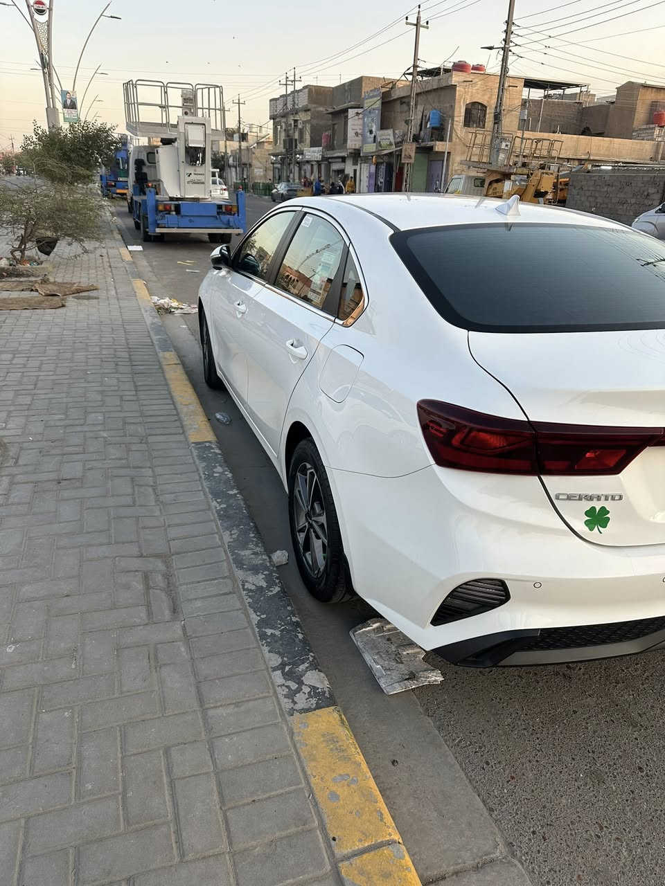 كيه سيراتو مديل 2024كفاله ما عده البارد المشر علي السياره خليجيه مكينه ألفين دوش الكير cvt لسياره ماشه 57الف حقيقي فول مواصفات تبربد قطعتين تحكم ستيرن شاشه فتحه حساسات خلفيه  رقم السياره بصره سعر الساره 188

رقم الهاتف ***********
