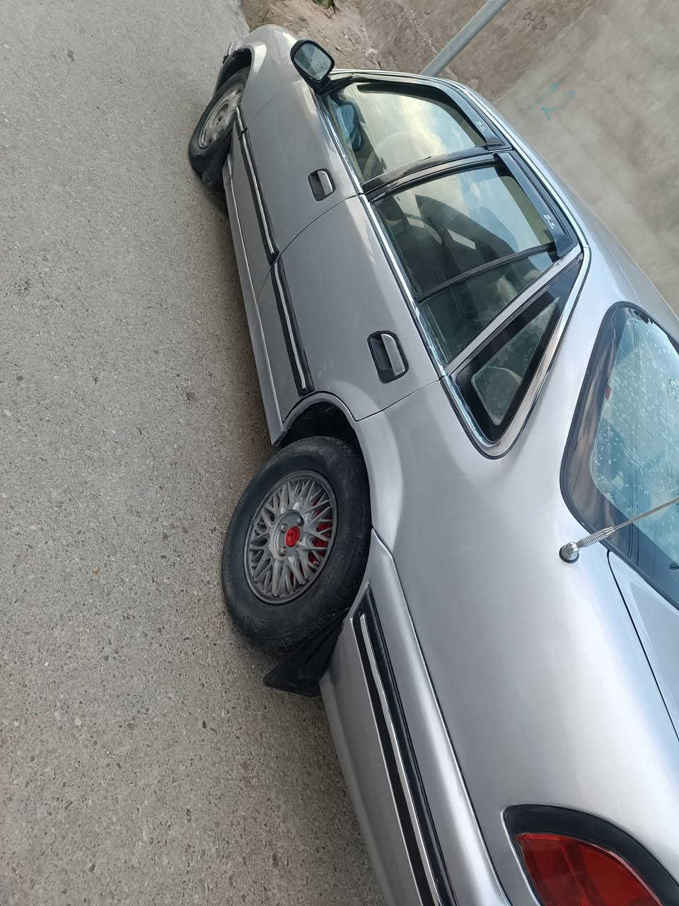 السلام عليكم
دايو برنس موديل ٩٥ محرك مفتوح المرغوب كير اوتماتيك  عامه من الكلبه والكصه والعيب الشرعي مصبوغه عام جماليه بلكات نوزلات تخم تاير صدر كلها جديد على وضع الشركة 
رقم أنبار مشروع وطني تحويل مباشر 
مكانها الفلوجة غير متواجد على الفيس اتصل مباشر 

السعر33 وبيها مجال بسيط 
***********
***********
