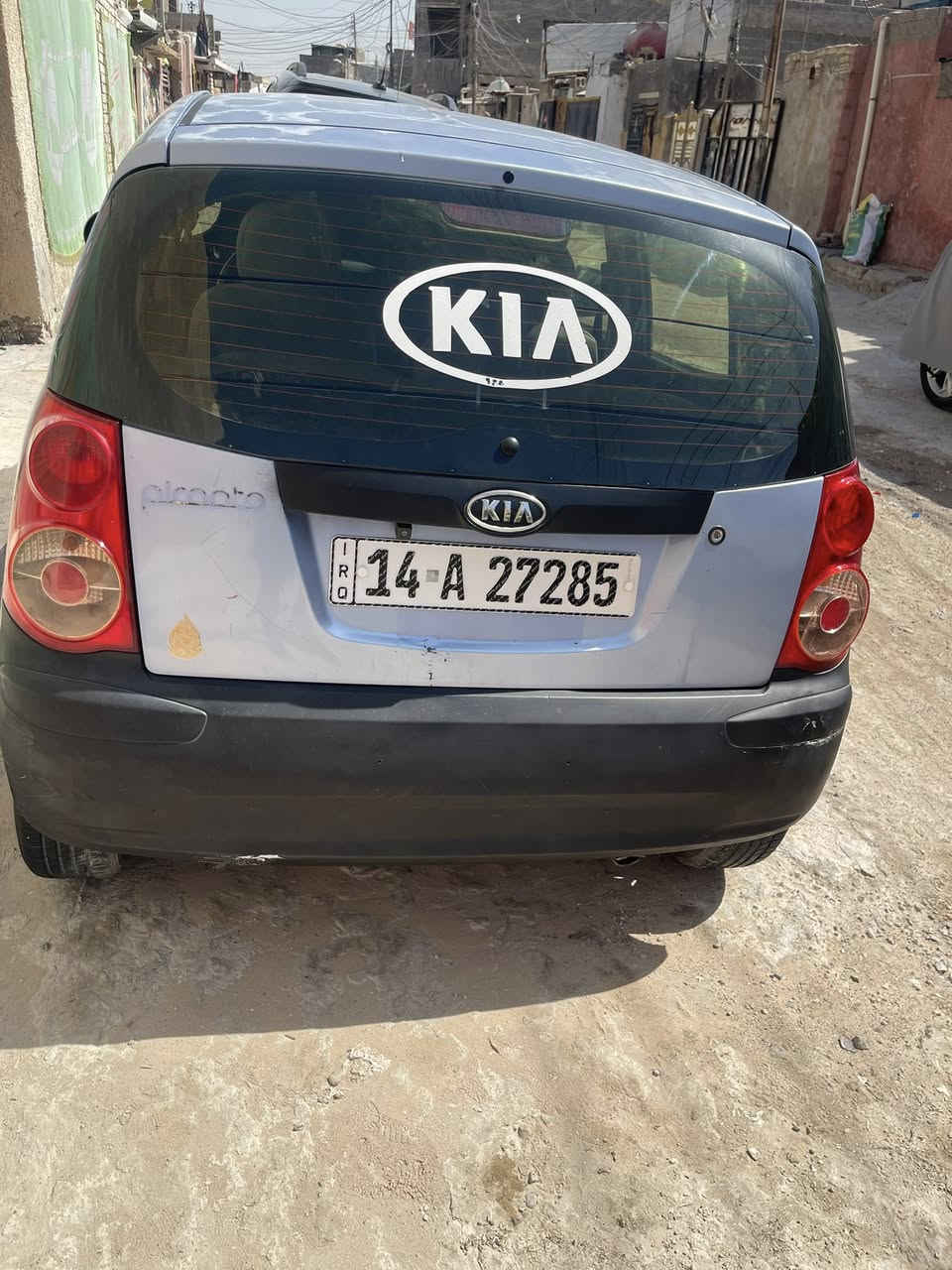 السلام عليكم
كيا بيكانتو موديل 2009 السياره كامله من كلشي كير مكينه خير من الله حداديه جديده تخم تاير باتري جديد تبريد السياره بدون صبغ بيهه جراد بلبنيد وشويه بلقماره السياره بأسمي الدولي الجديد السعر 65 وبيهه مجال بسيط ***********. ملاحضه ( السياره تجي بلاديه استرين مالتهه مو بور ) مكان السياره بغداد الشعب

