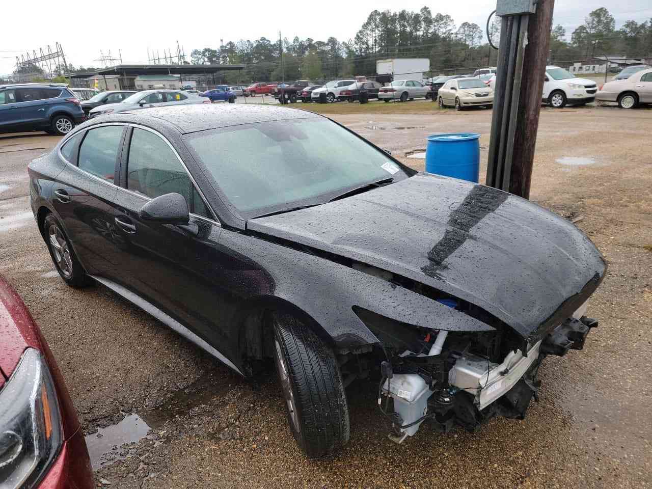 سوناتا موديل 2021 بيه ربع بنيد صبغ ونص ربع جاملغ صبغ ماشيه 117 ميل صور الحادث بالمنشور  رقم اربيل تحويل او كاله نص مواصفات مستعجل ع بيعه سياره محتاجه ترتيب حسبت 200$ واني عارضه ب131 ورقه مكاني بغداد جديده موبايل ***********
