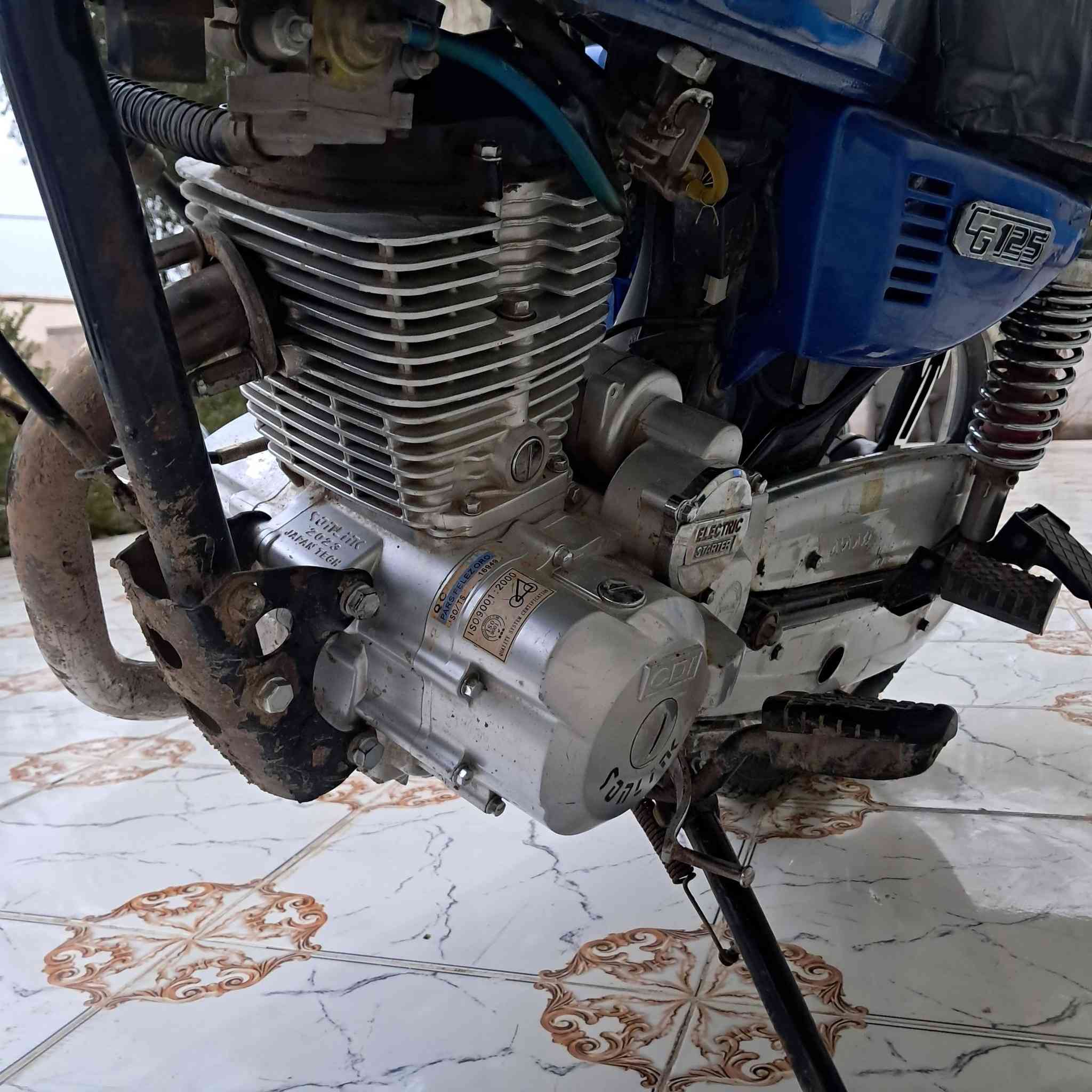 سلام عليكم دراجه سافان للبيع سعر ٤٥٠وبيه مجال ***********هاذه رقمي خاص مامتواجد
