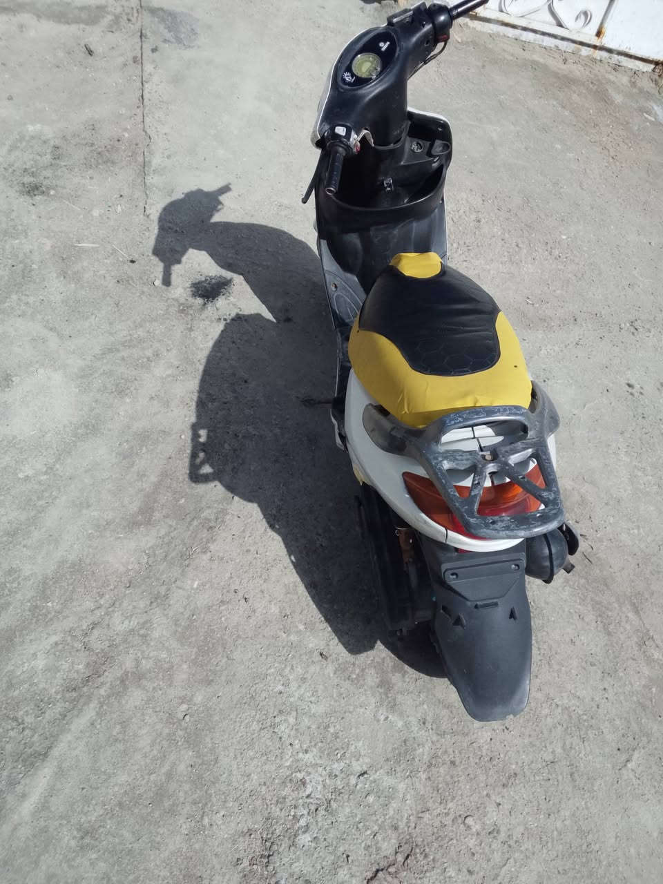 دراجه اكزز اي نقص مابيها كامله سلف هندر كهربائيات كلها شغاله شلعه معدل خير من الله
السعر 300
***********
حله /بكرلي
