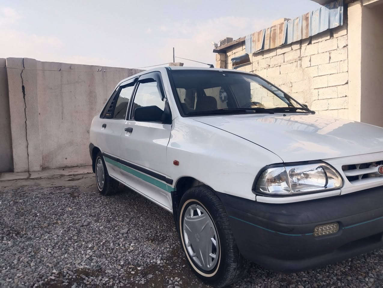 للبيع سايبا موديل 2012 بدون صبغ رقم هاتف ***********
