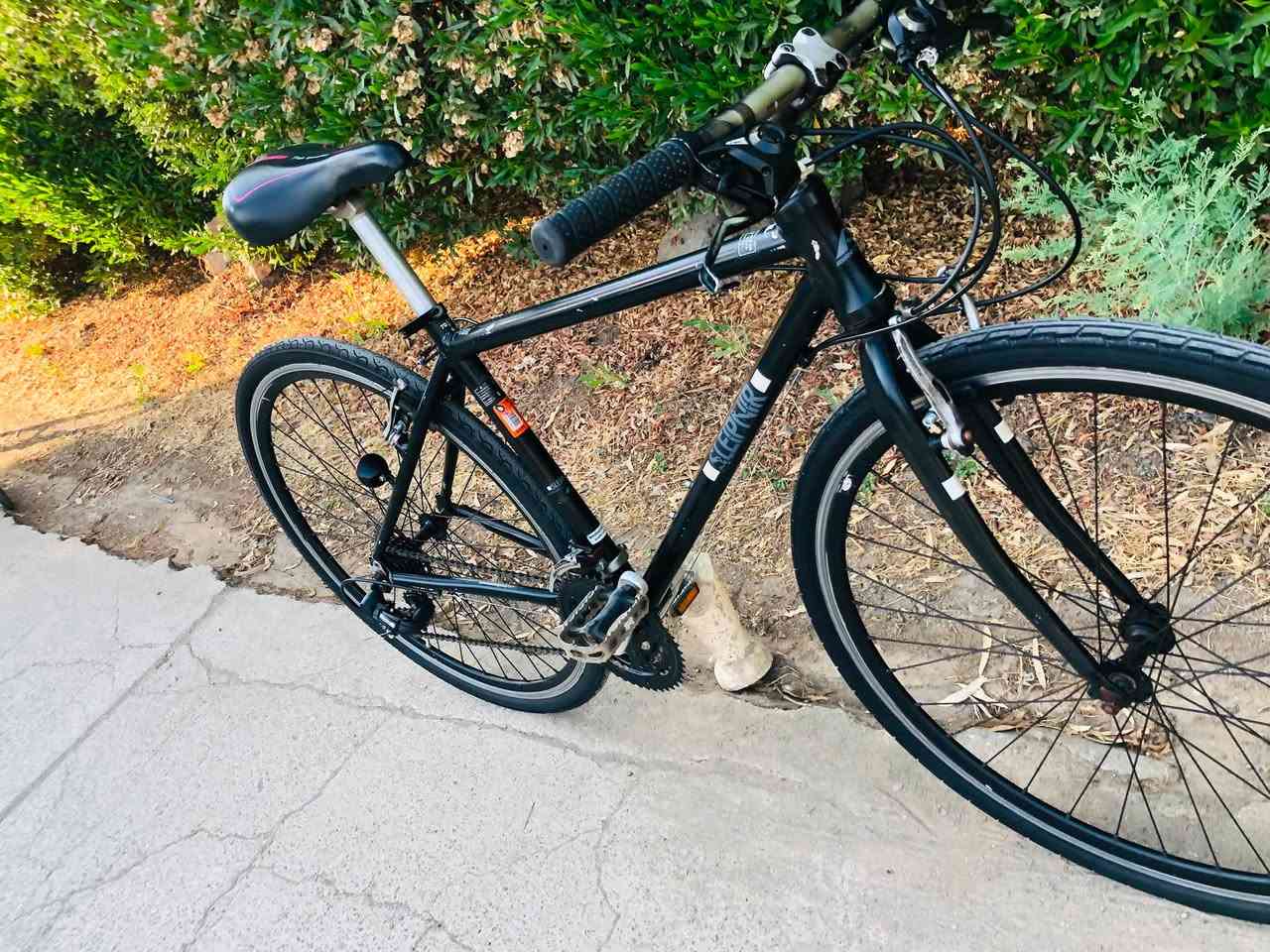 دراجة رياضي C700 ماركة TOYOTA

السعر / 85 الف فقط

معدن فافون خفيف 

دبل كبل فقاس 

كير امامي 3 نمر 

كير خلفي 7 نمر 

ويالة زوم 

تايورات نضاف 

سستم شمانو كامل 

كلو شغال فقط  يعوزه يده كير امامي 

العنوان / موصل حي الوحدة


**إذا كنت صاحب هذا الإعلان وتريد حذفه لأي سبب، رجاءا أرسل رسالة إلى الدعم الفني**