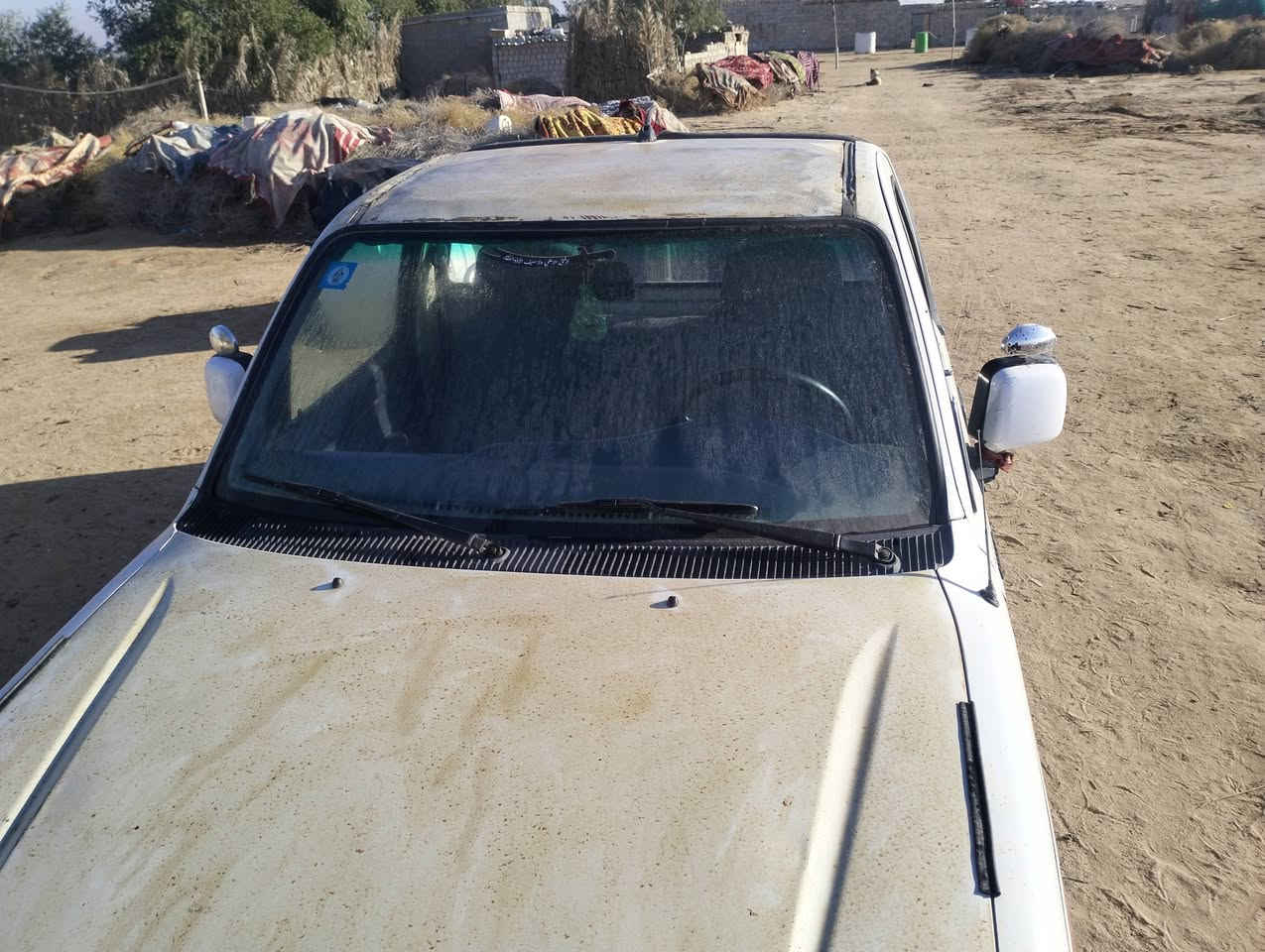 السلام عليكم  بيكم للبيع
1998لا ضربه ولا تبديل ولا صبغ
مكين لا تنقيص ولا تبخير 
شاصي مكفول تخم تاير
حداديه جديده كهربائيّات كله شغاله
سنويه ل29 رقم قادسيه مكانه كربلاء 
سعر 74وبيه مجال مراوس بكيه حمل هم 
***********
