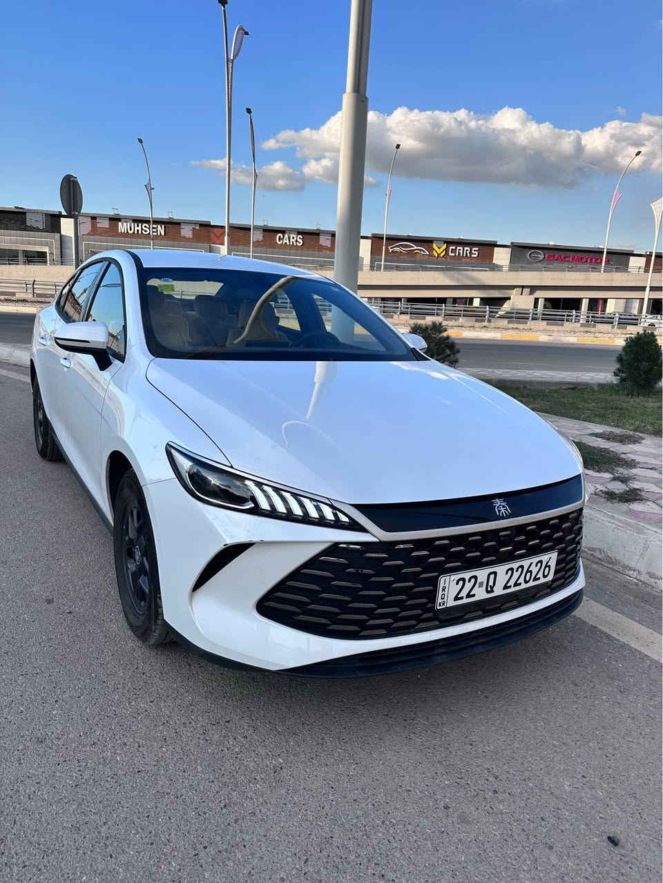 سلام عليكم
للبيع BYD  plus  مديل 2025  بسعر مناسب 
مواصفات نصف فول ماشيه 7000 رقم اربيل شرط التحويل بأسم شخص مو شركه 
سياره كلين فقط بيها شخط بلدعاميه اماميه 
بنسبة سعر كلش مناسب 🙏 خابر تتدلل 
مكان سياره كركوك *********** رقم بيها واتساب هم كركوك, العراق
