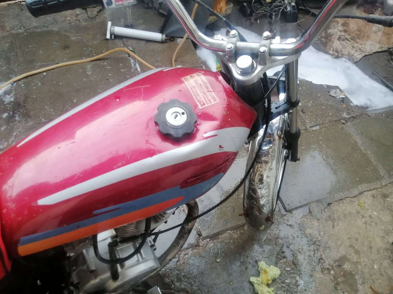 دراجه. البيع. المكينه. خرسه. نضيف. مكاني. حيانيه. سعره250... ***********
