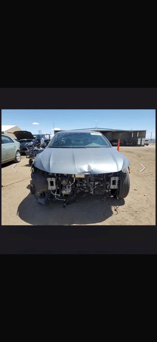 فولكسفاجن-جيتا موديل ٢٠٢٤ بدون دواخل بدون ايرباك فقط بوند صبغ ماشيه ١٢ الف فقط السيارة كلش نظيفة سعر مناسب للاستفسار ***********
