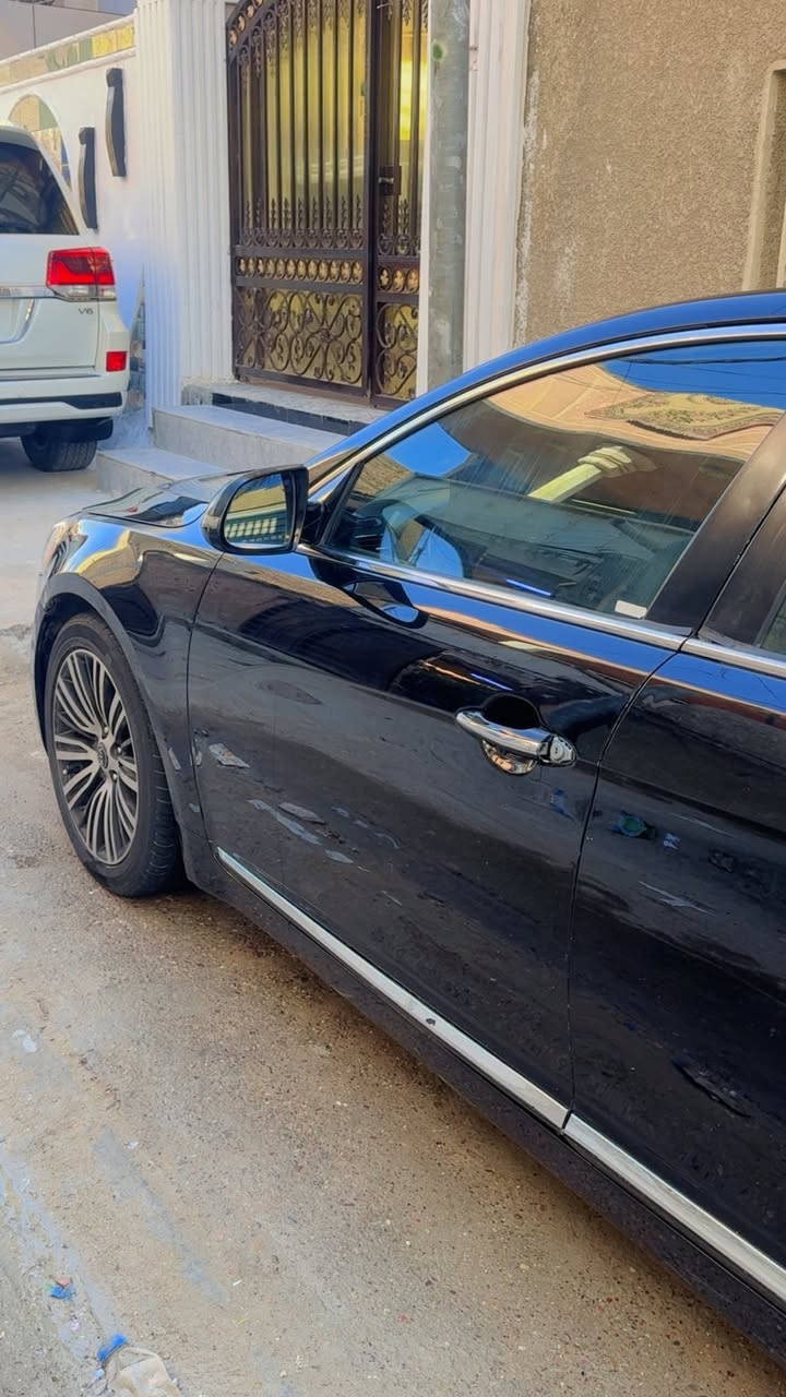 كاتنزا 2012 خليجي فول  للبيع او مراوس حسب لقناعه
بانرامه اشاير بلمري مري شفط 
كشن جلد تدفئة تبريد بلكشن
بصمه ابواب وجنطه حزام صبغ للجماليه وجاملغ لخلفي معمر 
وبيهه بارد لعنوان بغداد الشعله *********** واتساب
