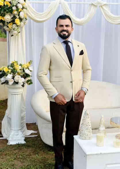 جانب من صور الغالي 📸
مصطفى الدليمي 🩷
لسنإ الوحيدون لكننأ الأفضل 
بحضور أبناء عمومته الله يحفظهم جميعاً
 ستـوديـو أركــــــان للتــــــصوير📸
     معنا وثـق أجمـل لحظات عمرك🔸
تصوير بأحدث كاميرات التصوير🔸
تصوير جوي {درون}  🔸
تصوير الأعلانات التجارية🔸
جلسات تصوير خارجية🔸
حدائق خاصة بتصوير العرسان
لخبرة أمتدت لأكثر من ثلاثون عام...❤️👍
لمزيد من الصور قناة التليجرام> https://t.me/jjjjhhid
    العنوان : بغداد - المدائن - مقابل دائرة أحوال المدائن
رد     للأتصال والأستفسار
      أستوديو اركان:***********     محمد العجيلي
:***********‏
https://youtu.be/CDTgchr_kuI?si=2woCL38iApD3BzFi
